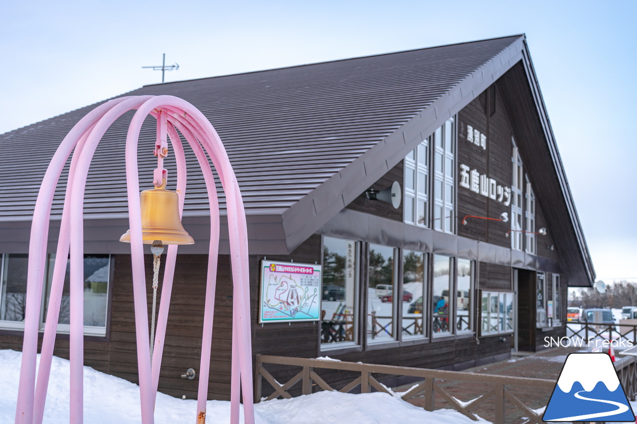 オホーツク・ローカルスキー場巡り。｜晴天粉雪の『佐呂間町営スキー場』から流氷を望む『湧別町五鹿山スキー場』へ！